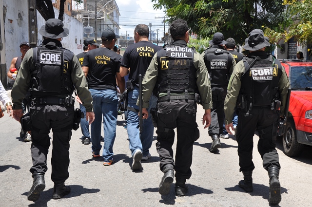 Governo do Estado de Pernambuco - SAIU EDITAL DE CONVOCAÇÃO PARA MATRÍCULA DOS CANDIDATOS A AGENTE DA POLÍCIA CIVIL