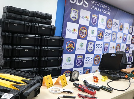 Polícia Científica recebe equipamentos para modernizar perícias em PE
