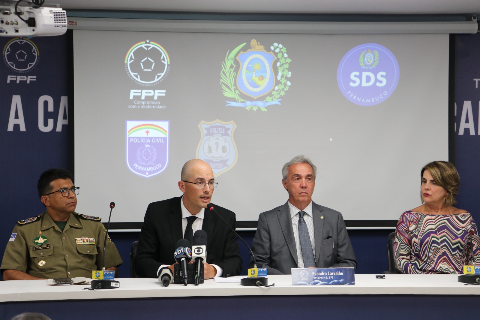 Pernambuco tem novas medidas de segurança para jogos de futebol e retorno das charangas